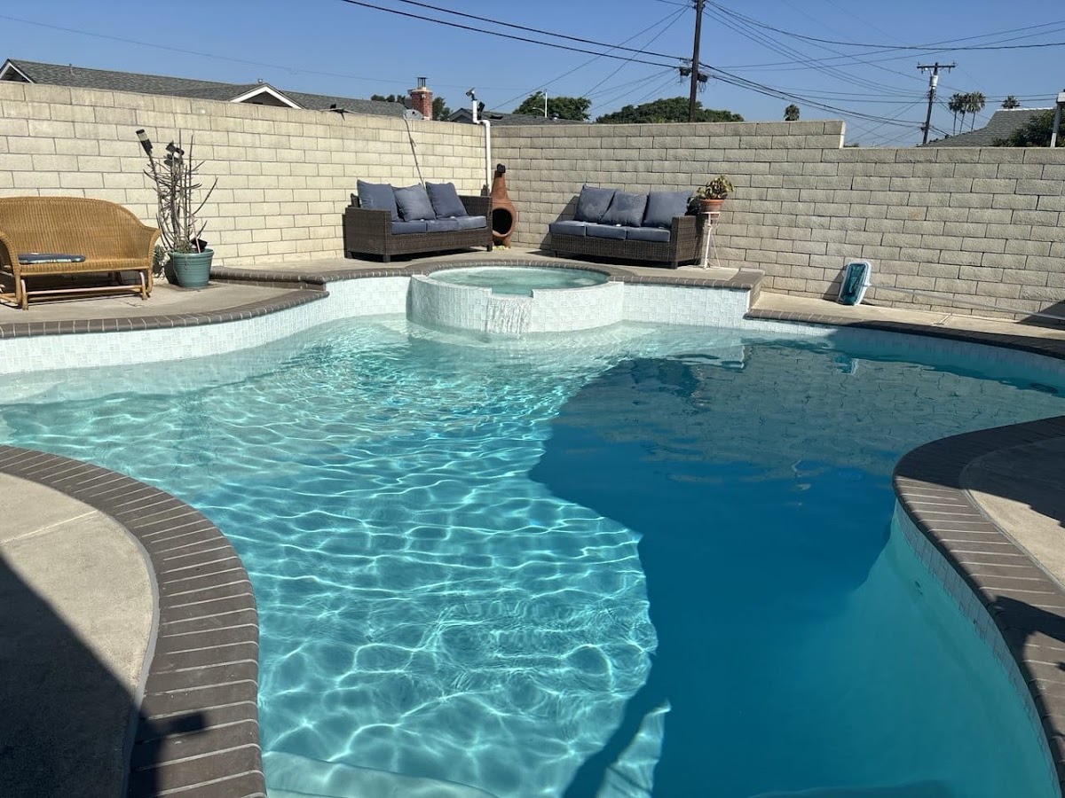 Royal Globe Pool Construction