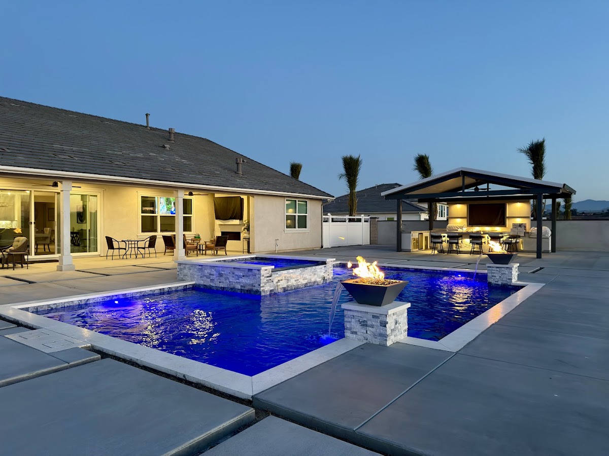 California Pools of Riverside