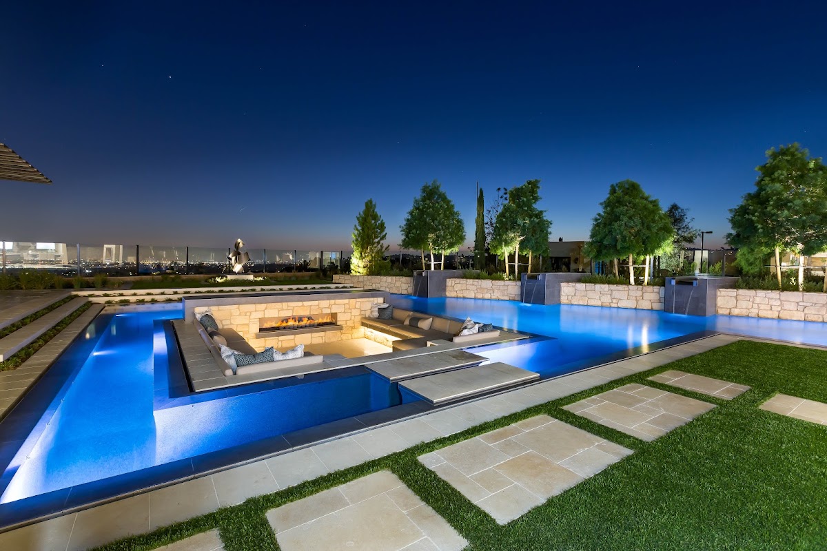 Splash Pools & Construction