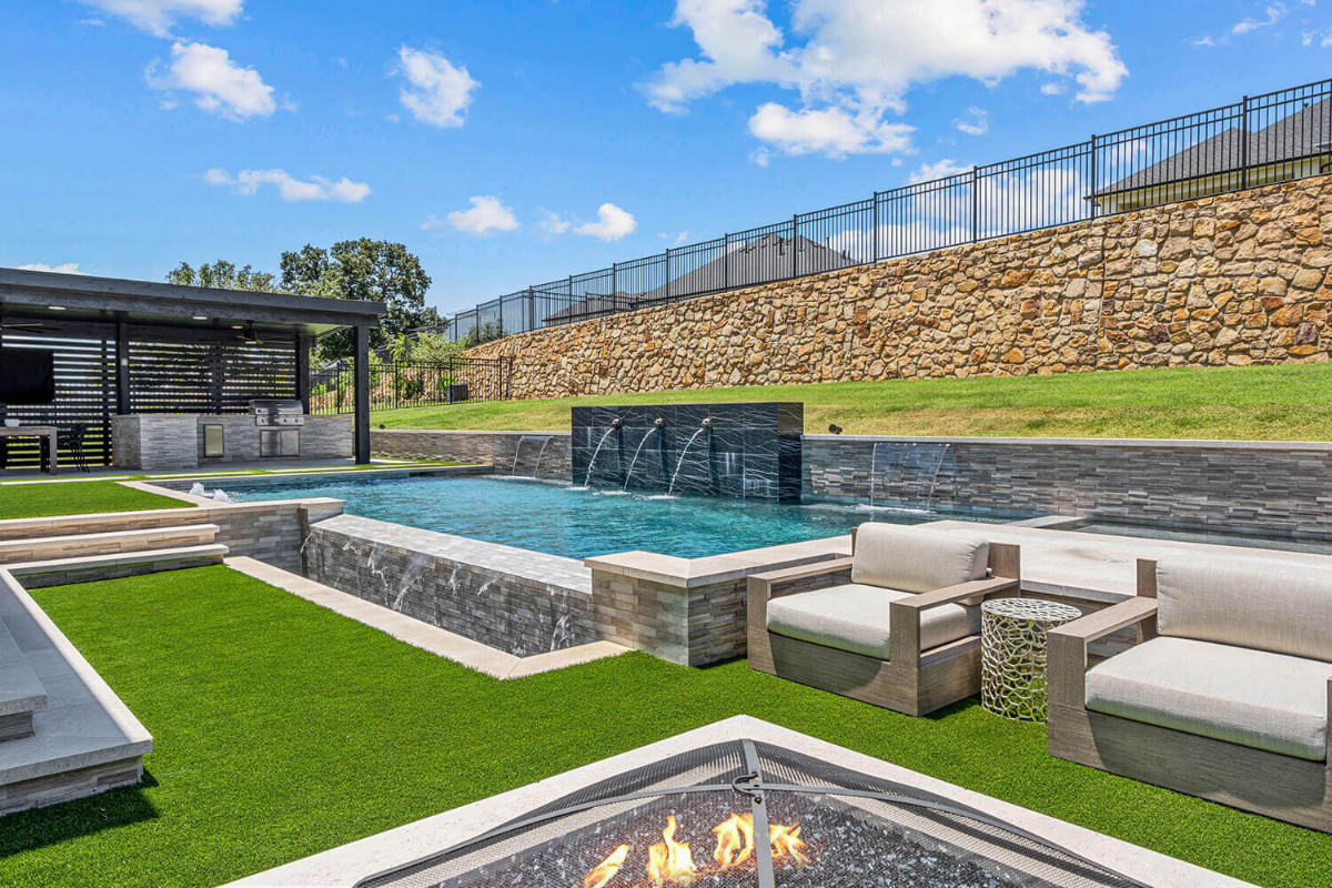 Venture Custom Pools