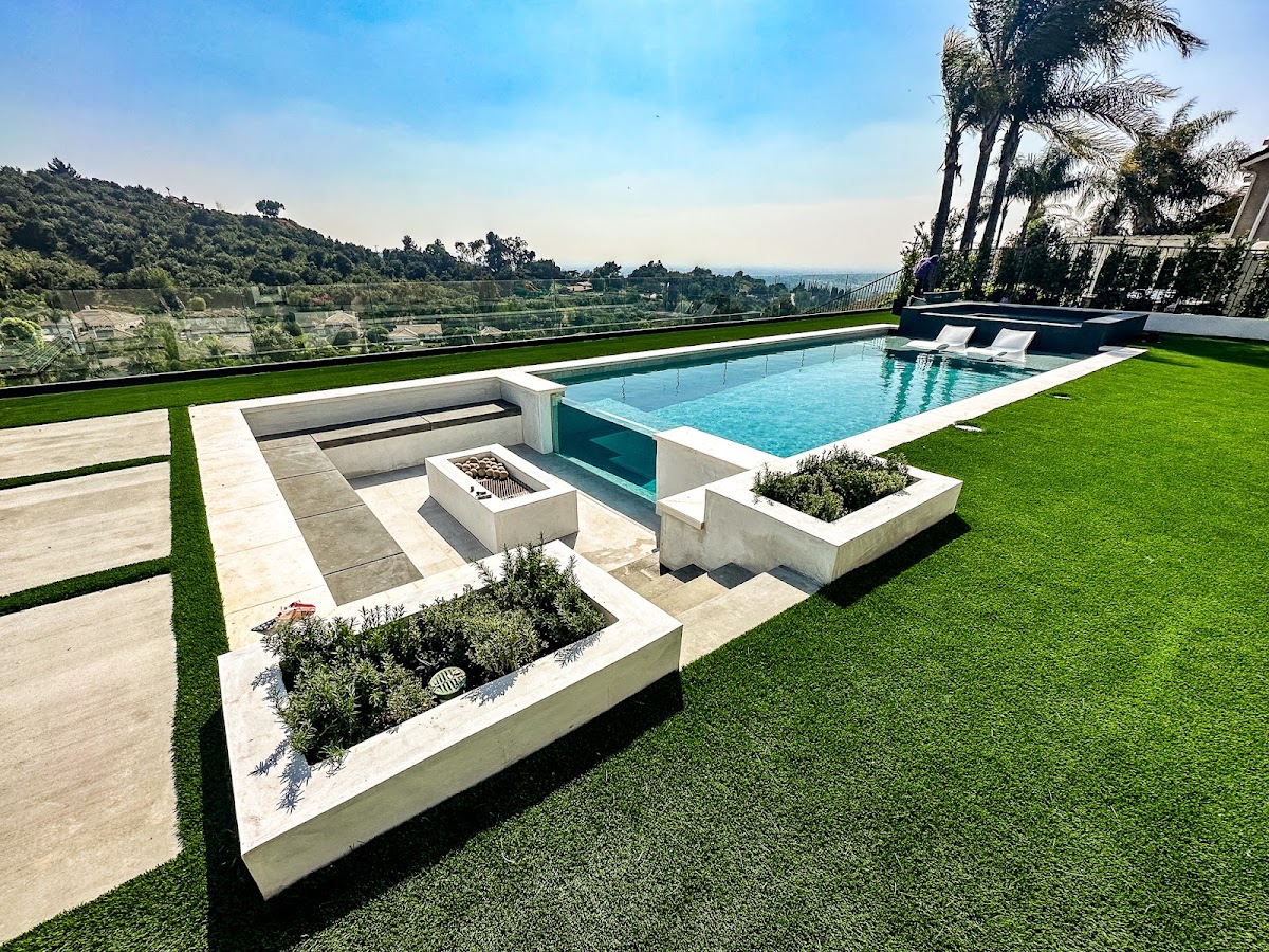 Xtreme Pools & Hardscapes