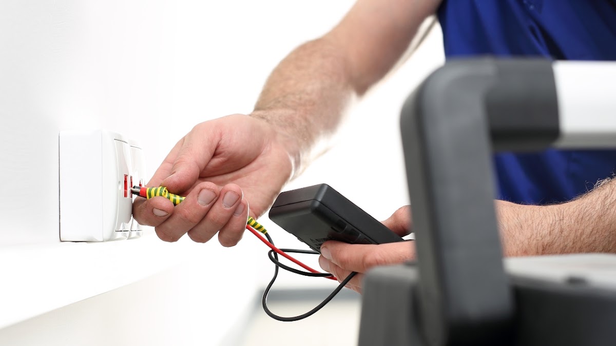 Your Electricians Team of Boulder business photo 2 - Electrical in Boulder