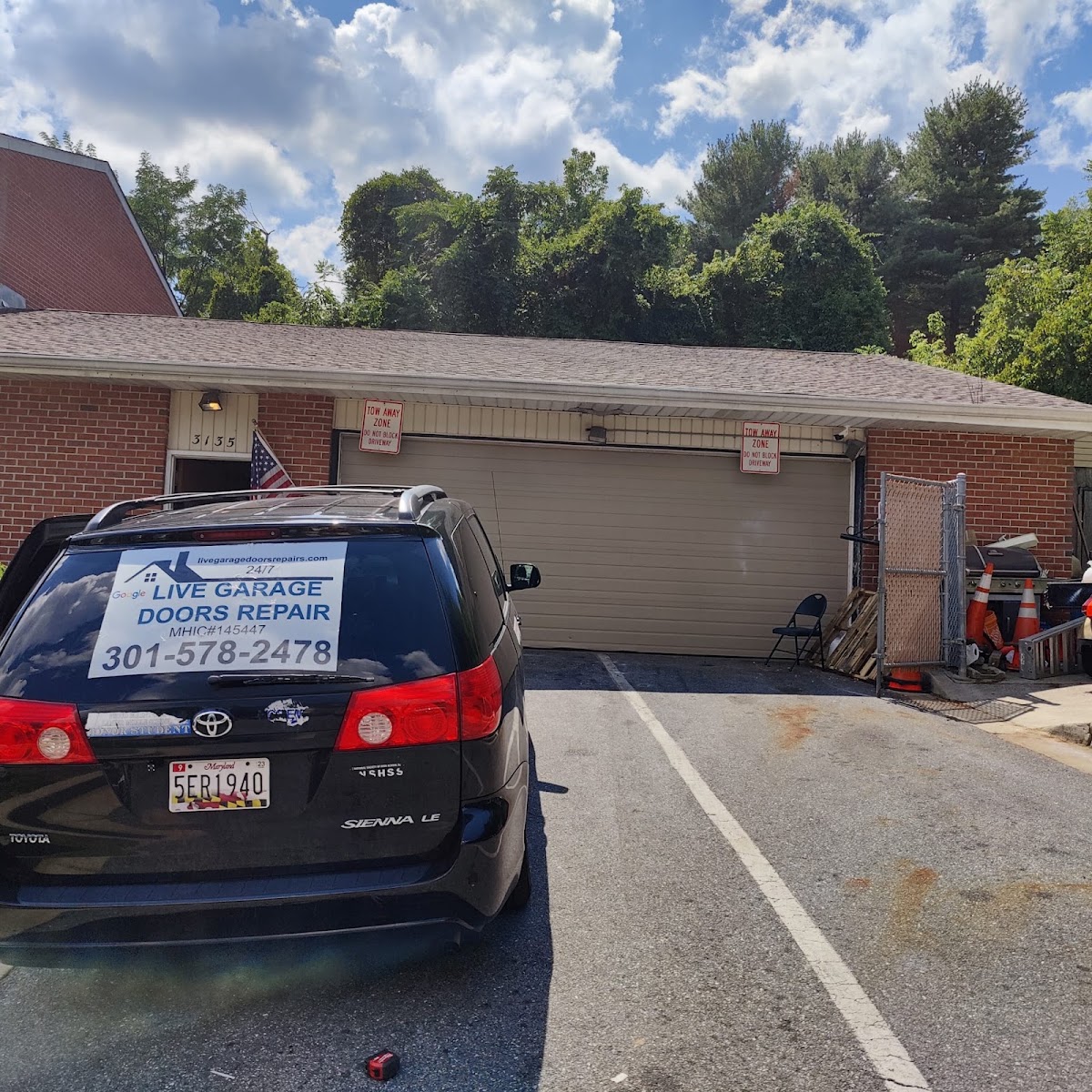 Live Garage Door Repair business photo 3 - Garage Doors in Columbia