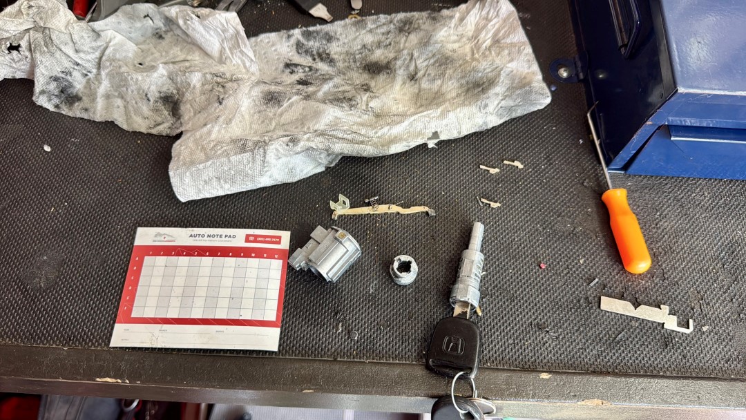 Red Rocks Locksmith Longmont business photo - Locksmith in Longmont