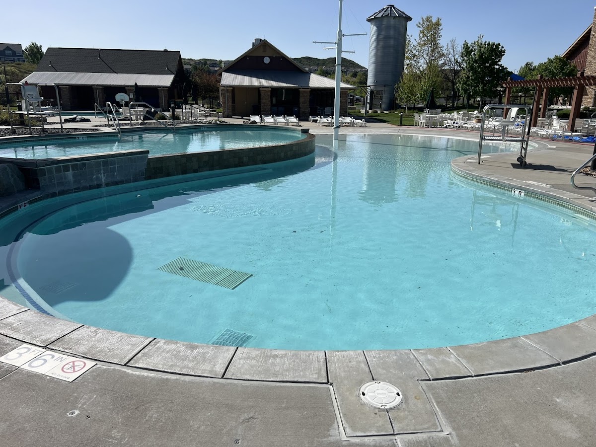 Hanavan Pools & Spas Inc. business photo 2 - Pools & Hot Tubs in Longmont